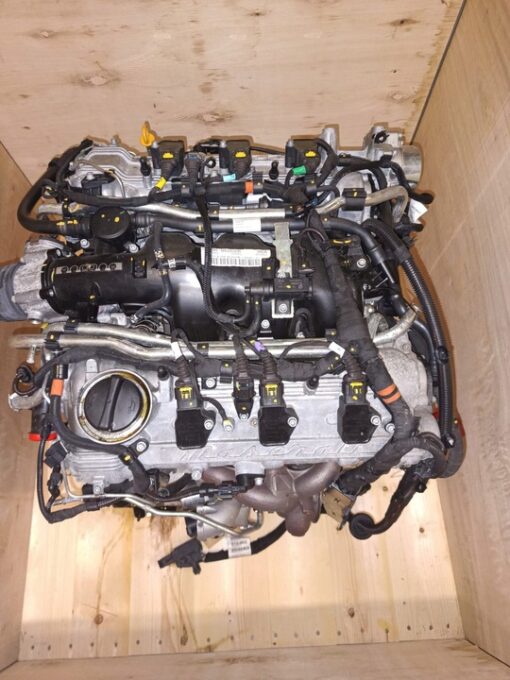 2020 Maserati 4.7L V8 engine